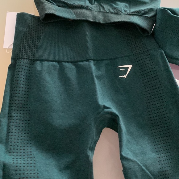**SOLD**BNWT GYMSHARK VITAL SEAMLESS 2.0 SET LEGGINGS AND SPORTS BRA - Picture 3 of 6